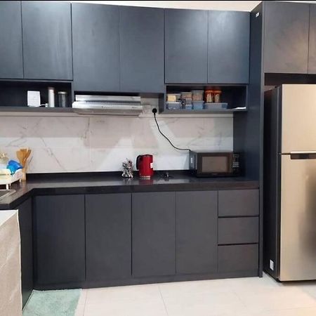 Yong Guesthouse Kuala Kangsar Bagian luar foto