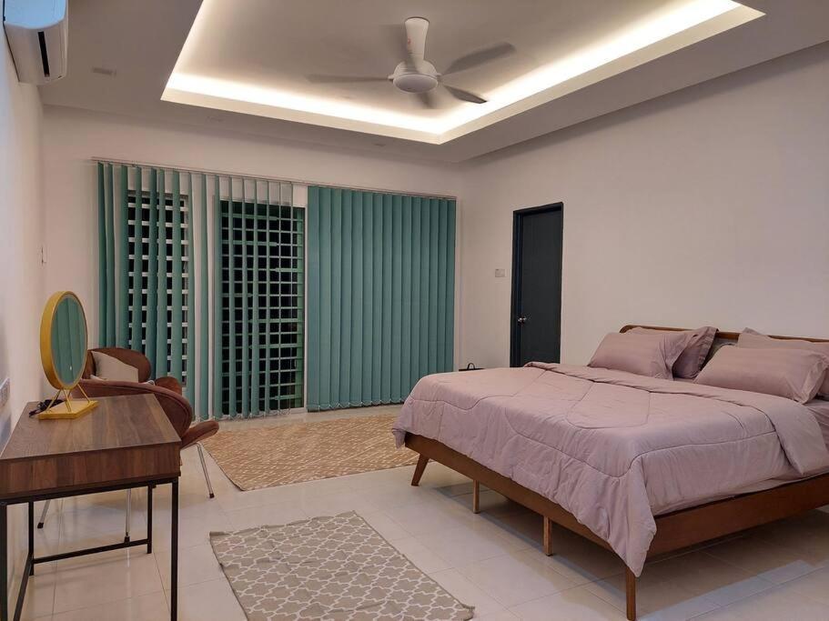 Yong Guesthouse Kuala Kangsar Bagian luar foto